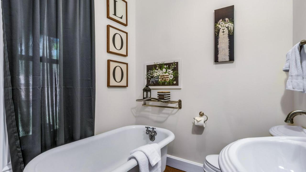 Hotel The Woodbridge House Kingsville Exteriér fotografie